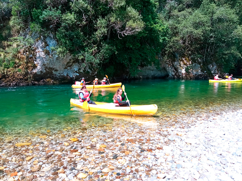 Descenso en canoa